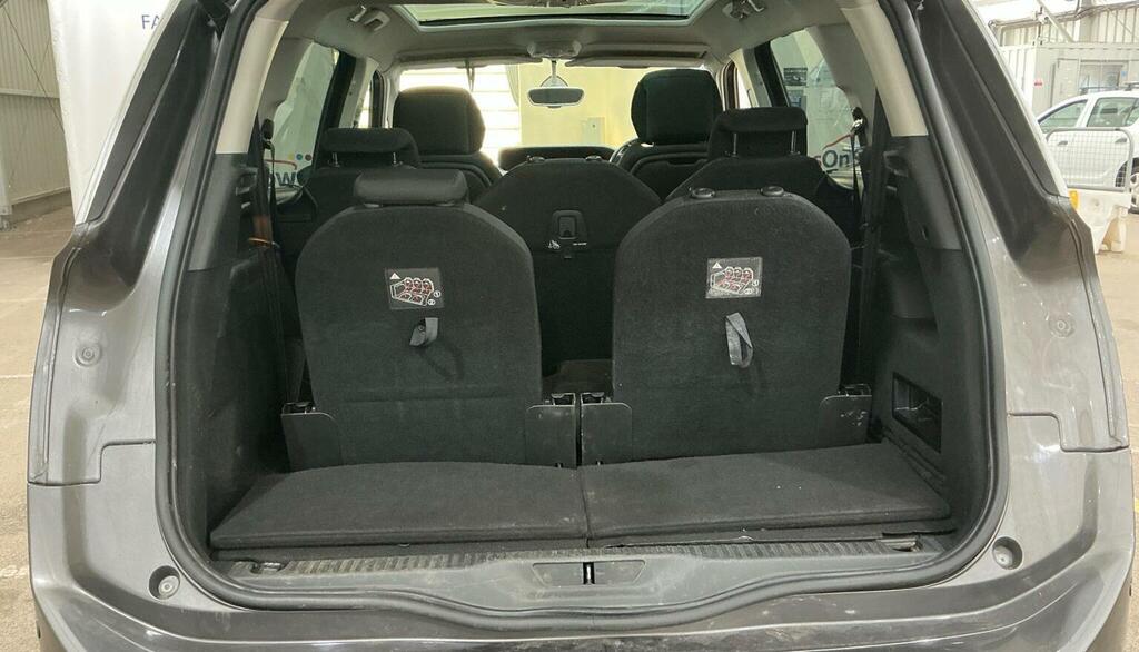 Citroen Grand C4 Picasso Touch Edition White #8
