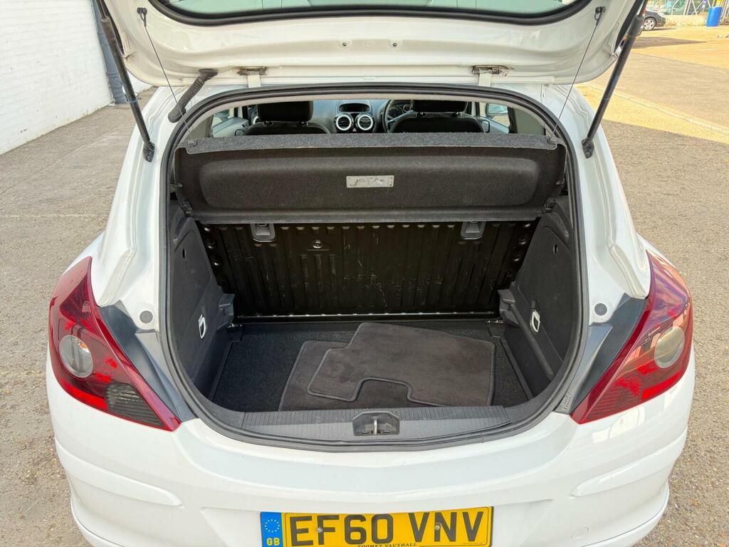 Vauxhall Corsa 2011 Vauxhall Corsanbsp1.2 16V Excite Euro 5 Grey #20