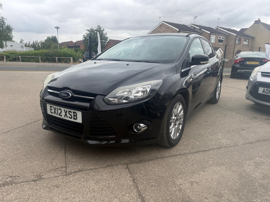 Ford Focus Estate 1.0T Ecoboost Titanium Euro 5 Ss 20 Brown #3