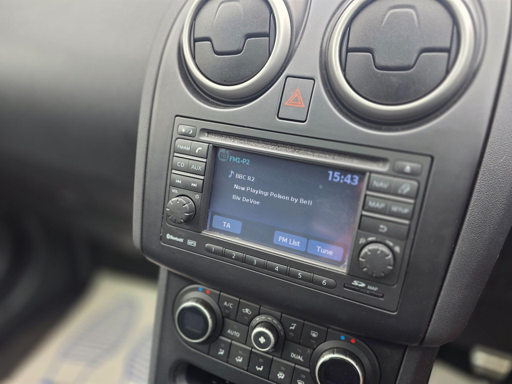 Nissan Qashqai Dci Tekna Black #27