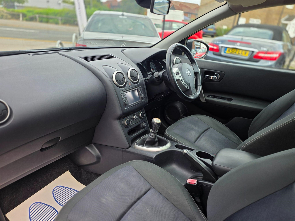 Nissan Qashqai Dci Tekna Black #35