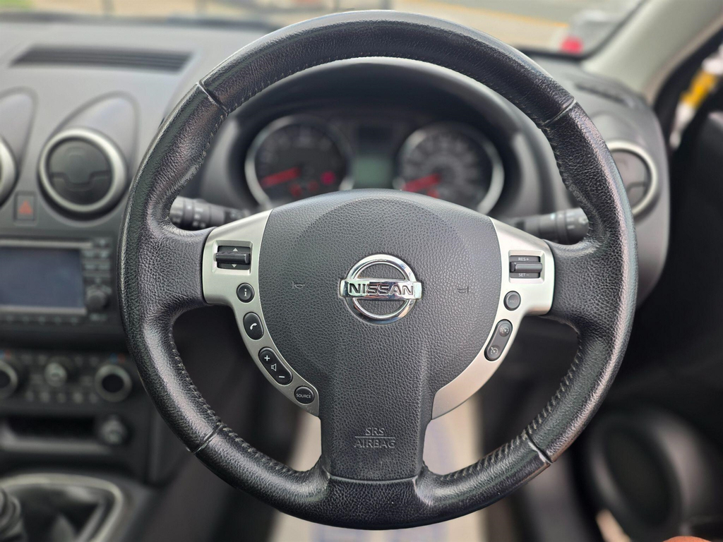 Nissan Qashqai Dci Tekna Black #21