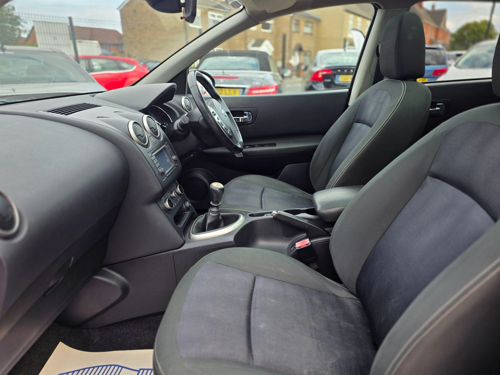 Nissan Qashqai Dci Tekna Black #37