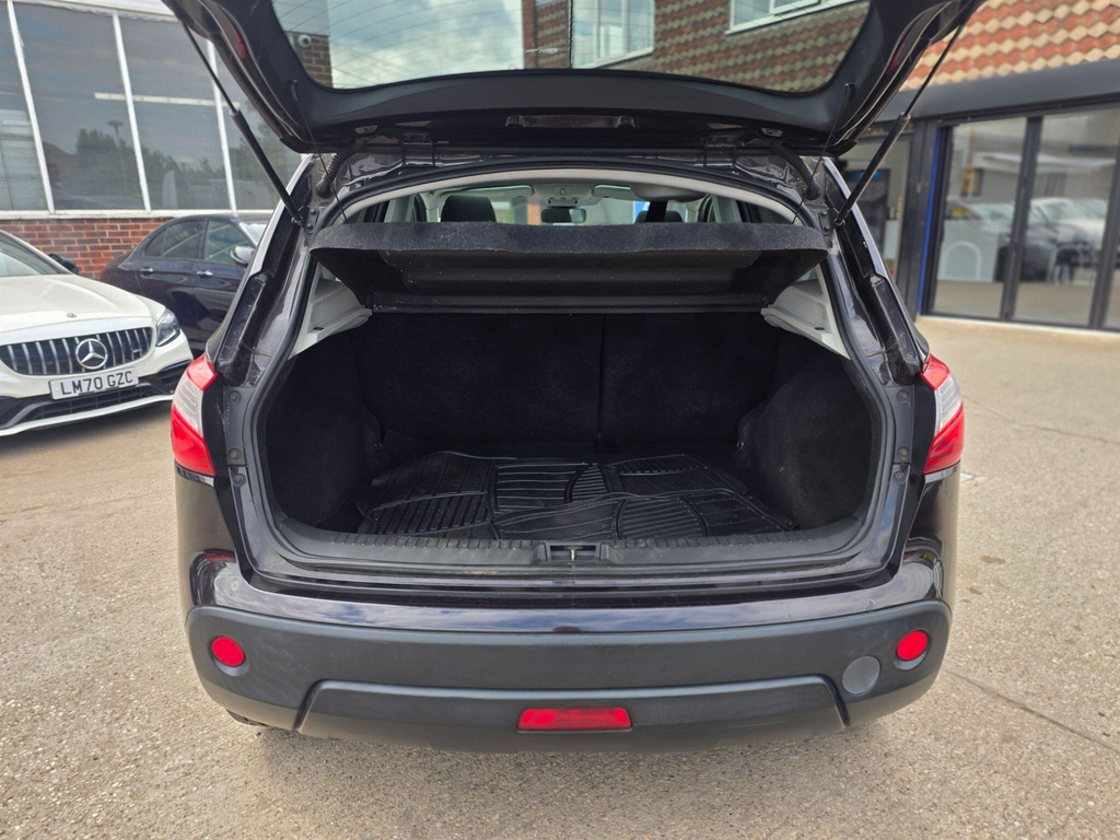 Nissan Qashqai Dci Tekna Black #15