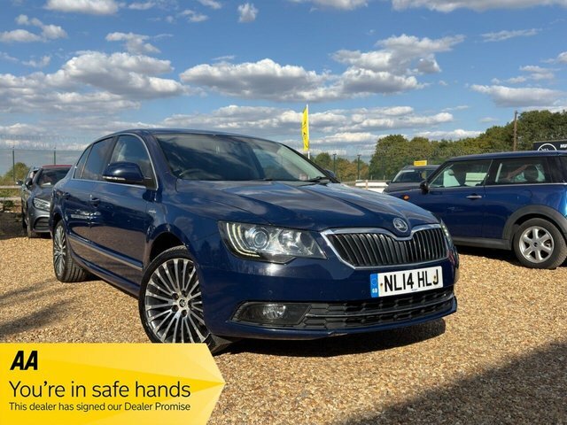 Skoda Superb 2.0 Tdi Laurin Klement Hatchback Dsg Blue