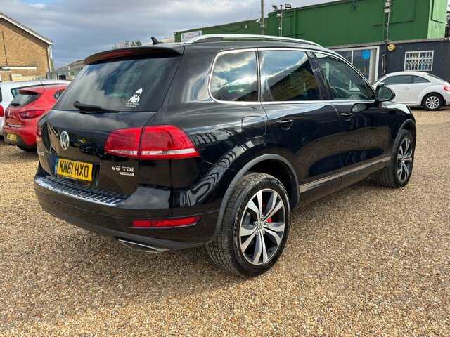 Volkswagen Touareg Tdi V6 Bluemotion Tech Black #5
