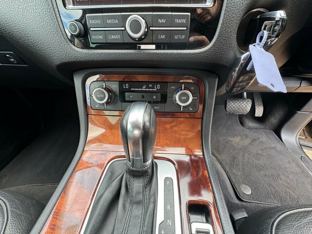 Volkswagen Touareg 4.2 Tdi V8 Altitude Tiptronic 4Wd Euro 5 Grey #25