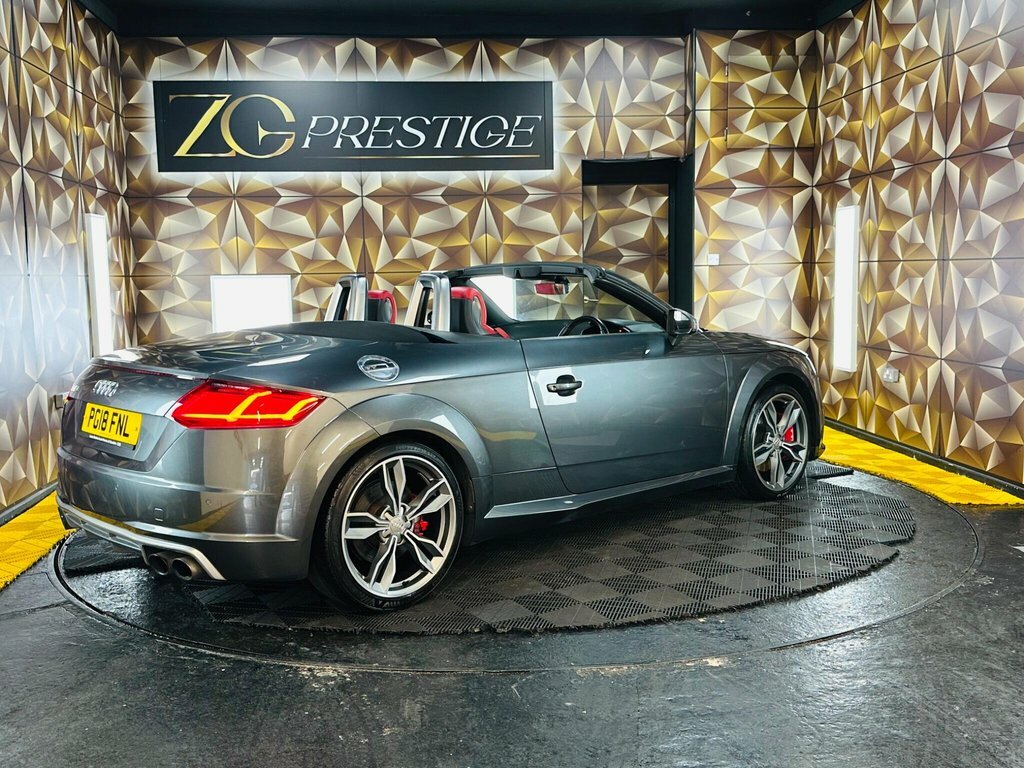 Audi TTS 2.0T Fsi Quattro Tts Black Edition S Tronic Grey #30