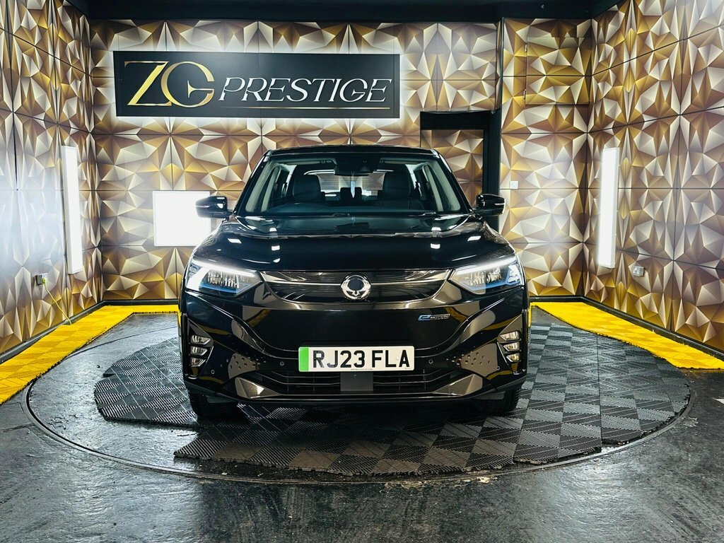 SsangYong Korando e-Motion 61.5Kwh Ultimate Suv 190 Ps Grey #2