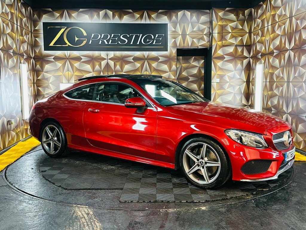 Mercedes-Benz C Class 2.1L Amg Line Red