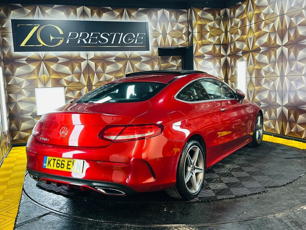 Mercedes-Benz C Class 2.1L Amg Line Red #6