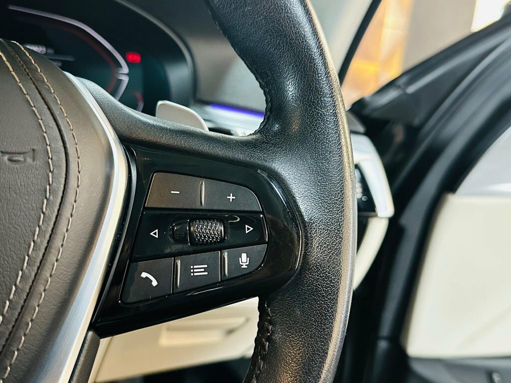 BMW 5 Series M550i Xdrive Grey #38