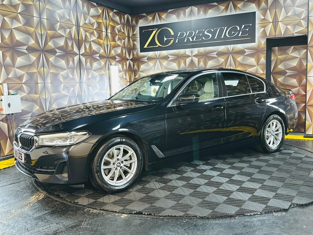 BMW 5 Series M550i Xdrive Grey #30