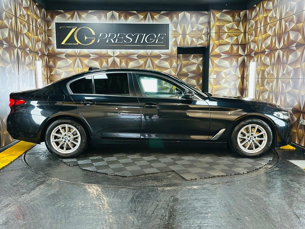 BMW 5 Series M550i Xdrive Grey #7