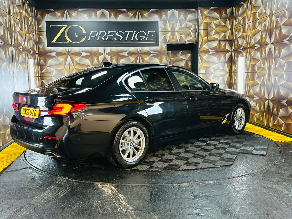 BMW 5 Series M550i Xdrive Grey #10