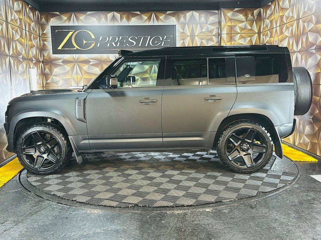 Land Rover Defender 110 Estate Silver #25