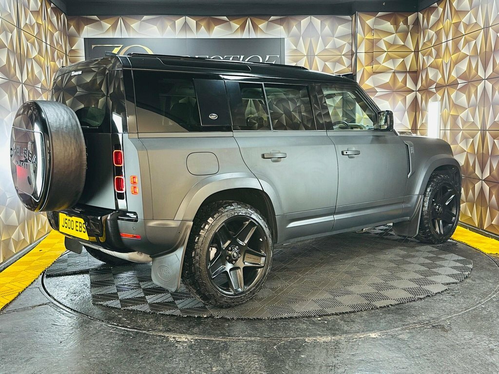 Land Rover Defender 110 Estate Silver #39