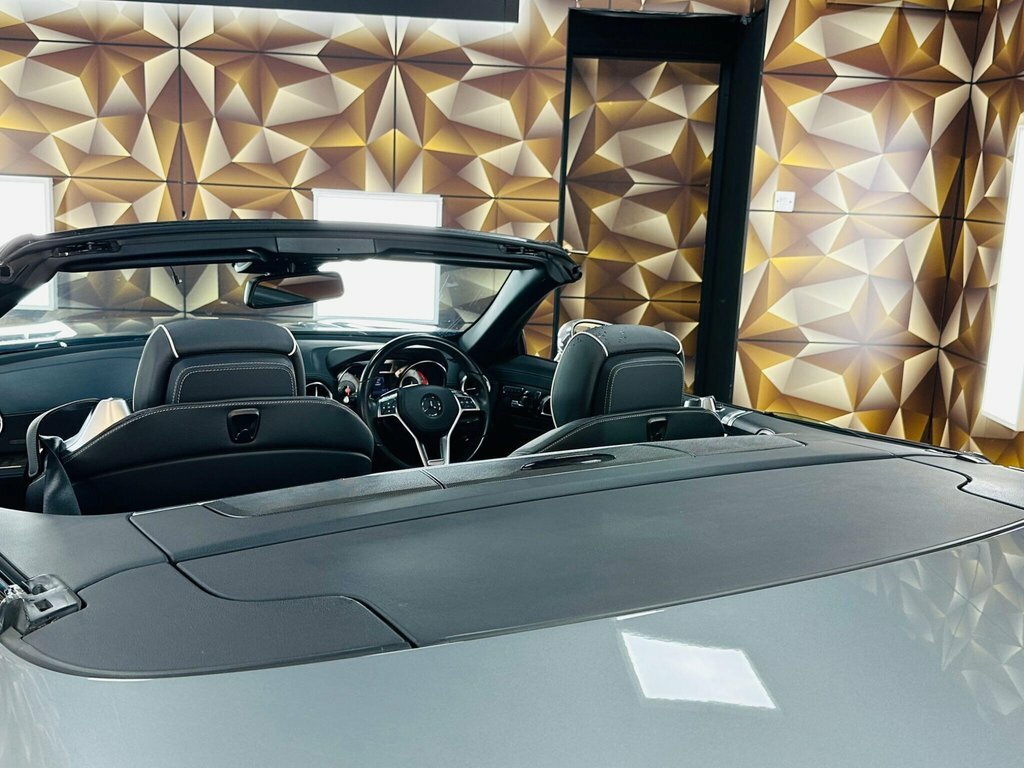 Mercedes-Benz SL Class Amg Sport Silver #39