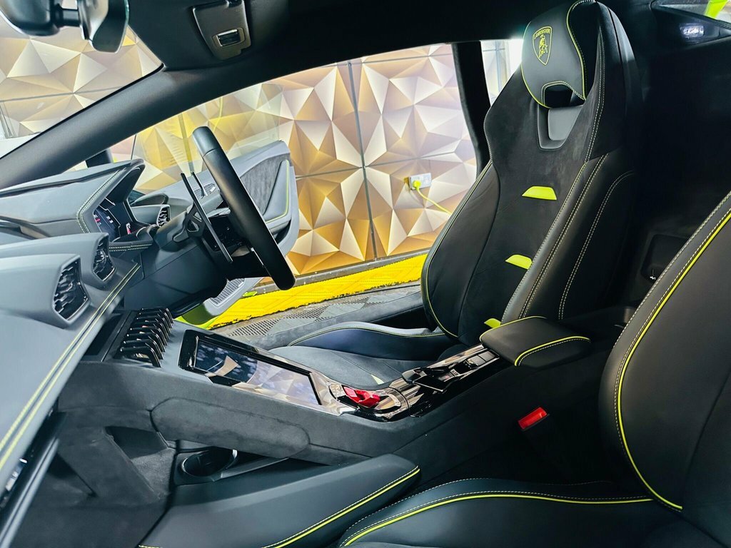 Lamborghini Huracan 5.2L Lp 640-2 Tecnica Green #2