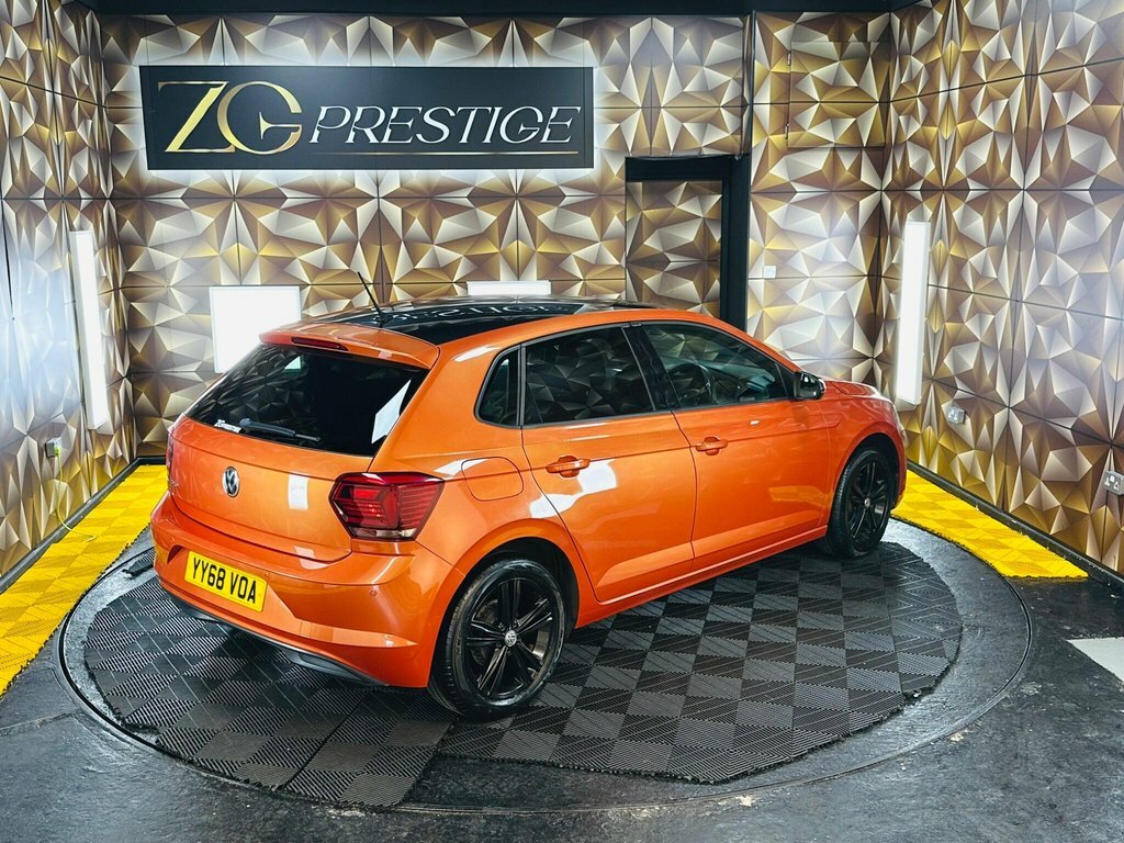 Volkswagen Polo 1L Se Orange #6