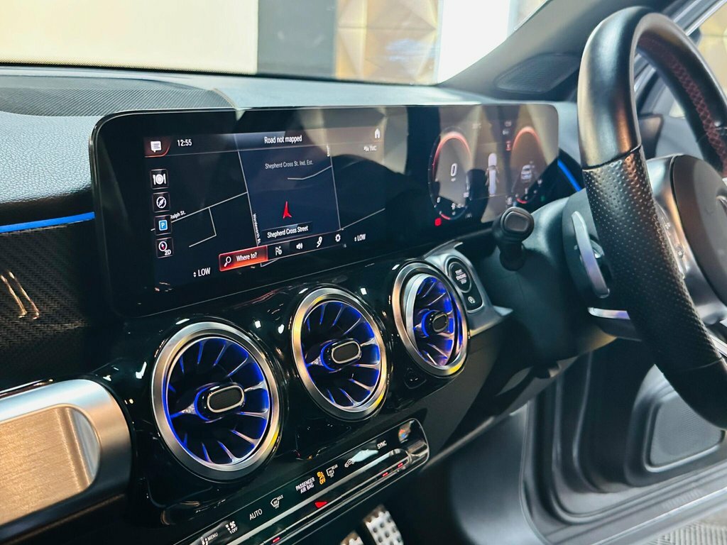 Mercedes-Benz GLB Class 1.3L Amg Line Grey #3