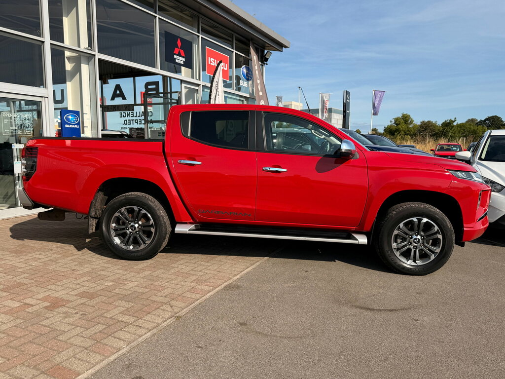 Mitsubishi L200 2.2 Di-d Dc Barbarian Pickup Double Cab Red #6