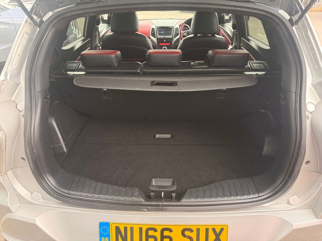 SsangYong Tivoli Xlv 1.6 E-xdi Elx Euro 6 Grey #8