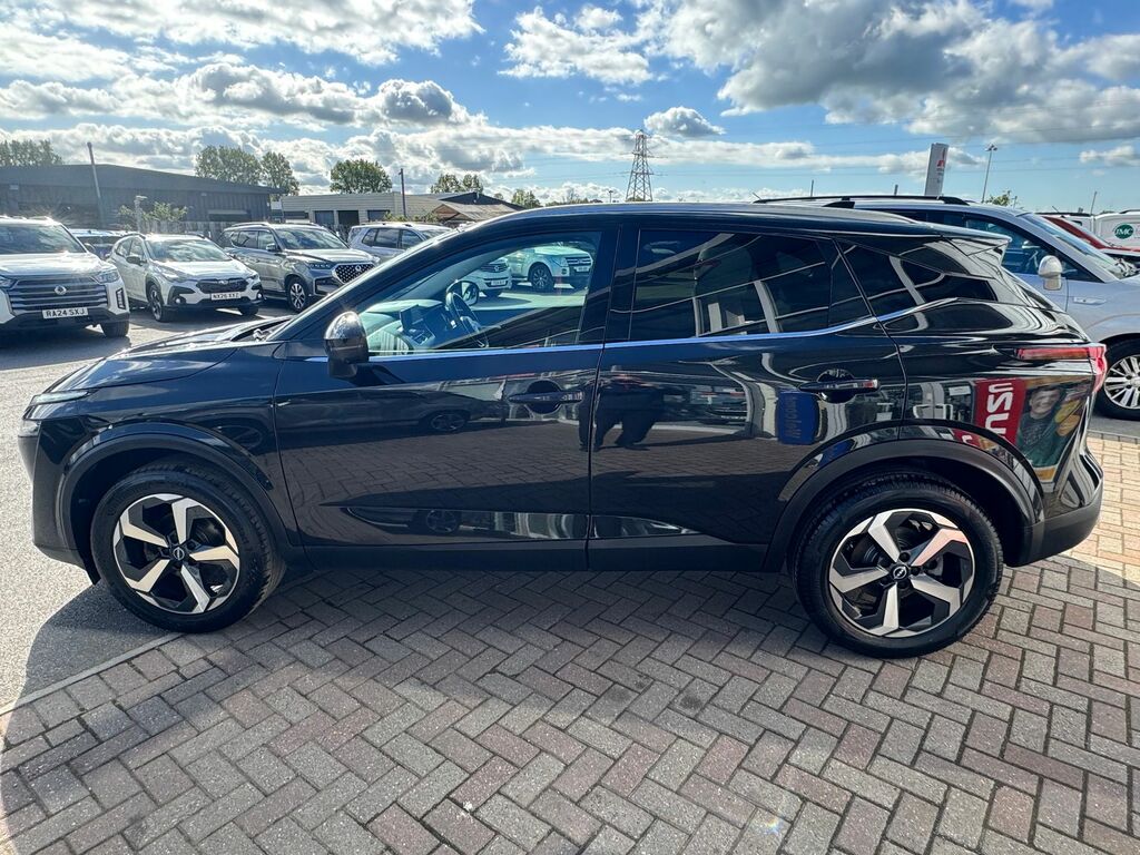 Nissan Qashqai 1.3 Dig-t Mhev N-connecta Suv Hybrid Ma Black #3