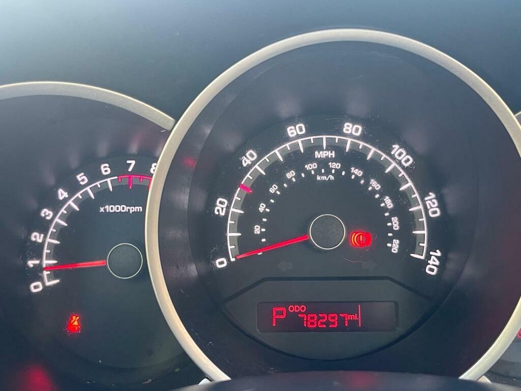 Kia Venga 1.6 2 Mpv Euro 5 123 Bhp Black #18