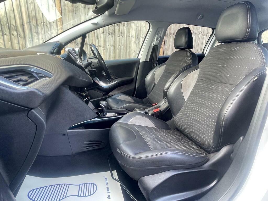 Peugeot 2008 1.2 Puretech 110 Gt Line Eat6 Grey #10