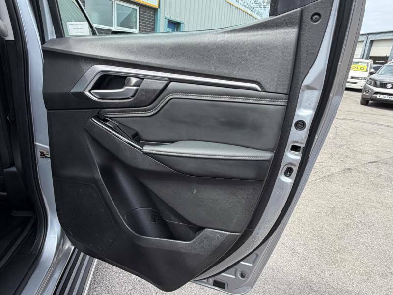 Isuzu D-Max Pickup 1.9 Td Dl40 4Wd Euro 6 Ss 2022 Blue #36