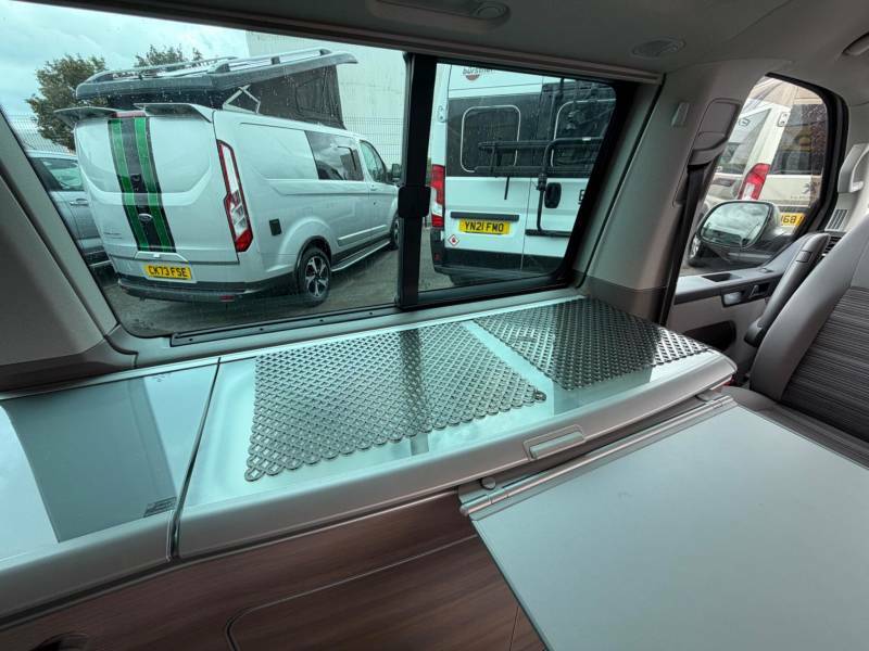 Volkswagen California Se Tdi Bluemotion Technology White #23