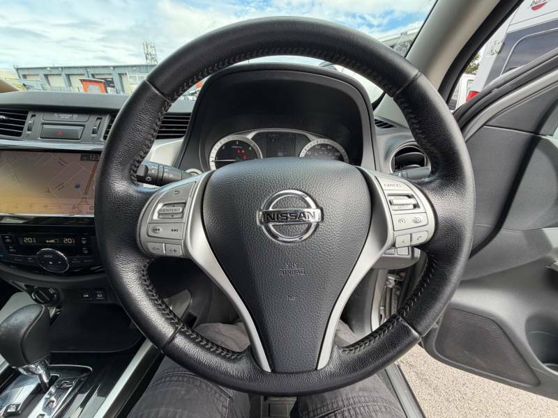Nissan Navara 2.3 Dci Tekna Shr Dcb 190  #10