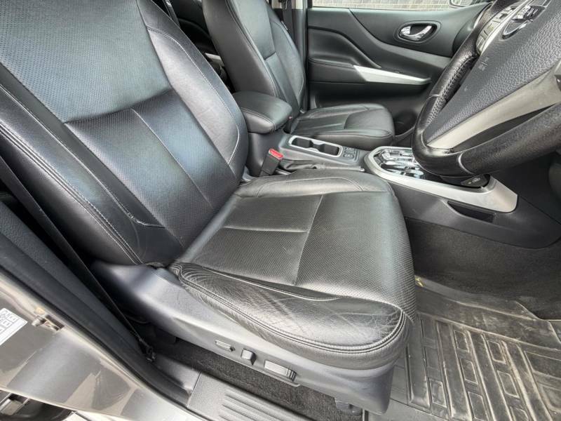 Nissan Navara 2.3 Dci Tekna Shr Dcb 190  #9