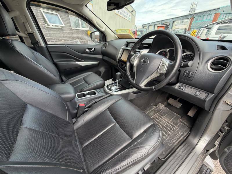 Nissan Navara 2.3 Dci Tekna Shr Dcb 190  #8