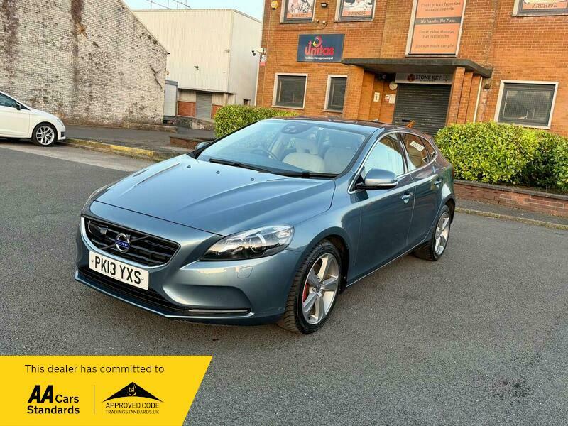 Volvo V40 1.6 T4 Se Lux Blue #3