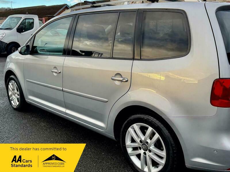 Volkswagen Touran 1.6 Tdi Se Euro #4