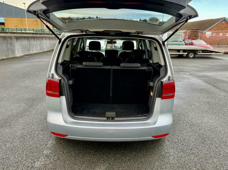 Volkswagen Touran 2011 2.0 Se Tdi 142 Bhp Silver #42
