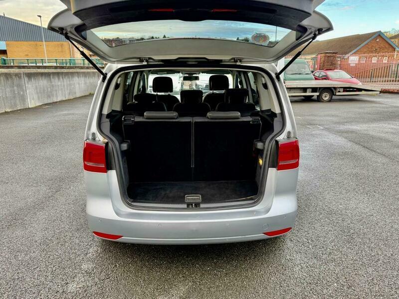 Volkswagen Touran 2011 2.0 Se Tdi 142 Bhp Silver #41