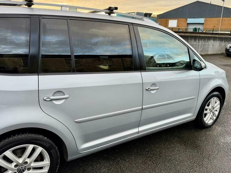Volkswagen Touran 2011 2.0 Se Tdi 142 Bhp Silver #22