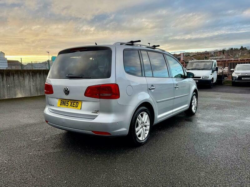 Volkswagen Touran 2011 2.0 Se Tdi 142 Bhp Silver #25