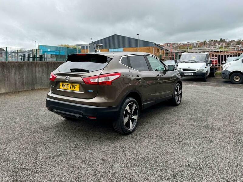 Nissan Qashqai 1.2 Tekna Dig-t Xtronic 113 Bhp Black #26