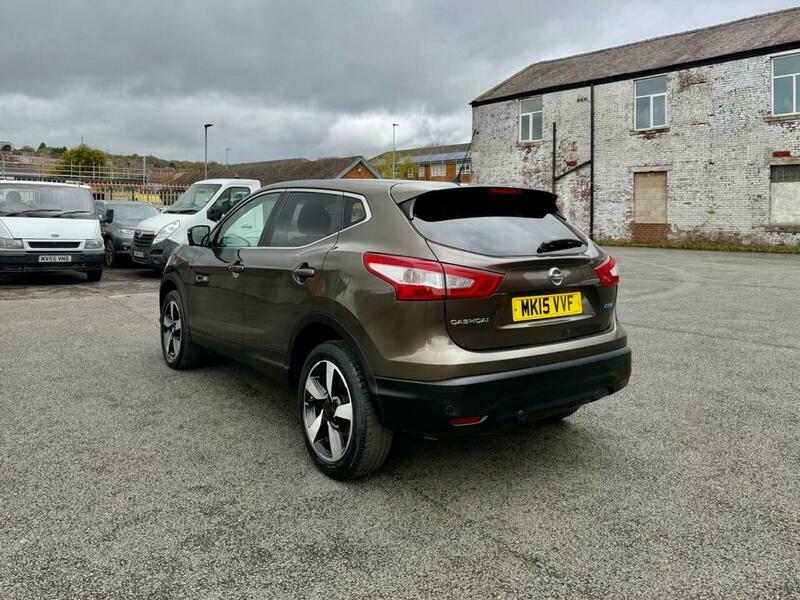Nissan Qashqai 1.2 Tekna Dig-t Xtronic 113 Bhp Black #18