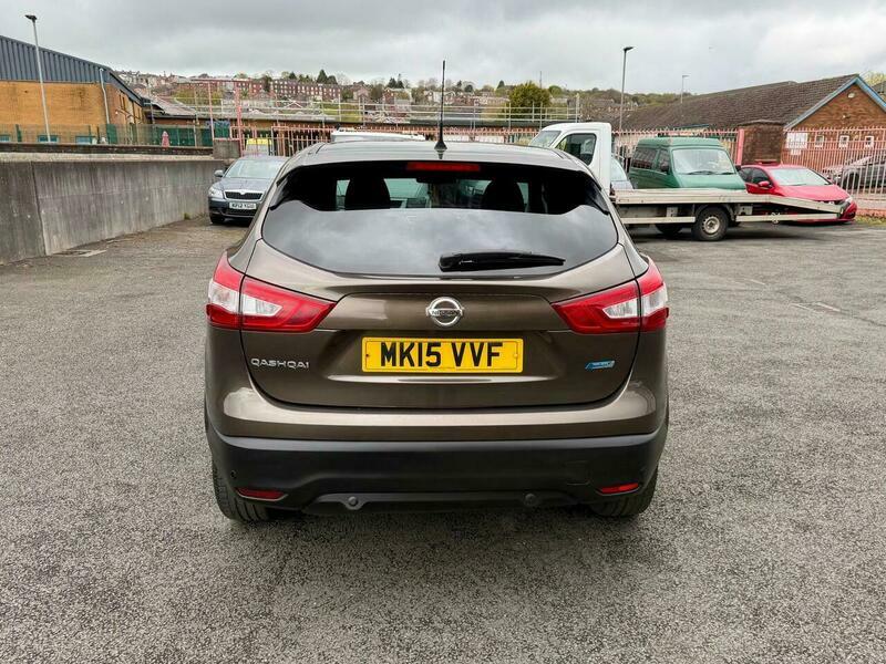 Nissan Qashqai 1.2 Tekna Dig-t Xtronic 113 Bhp Black #21