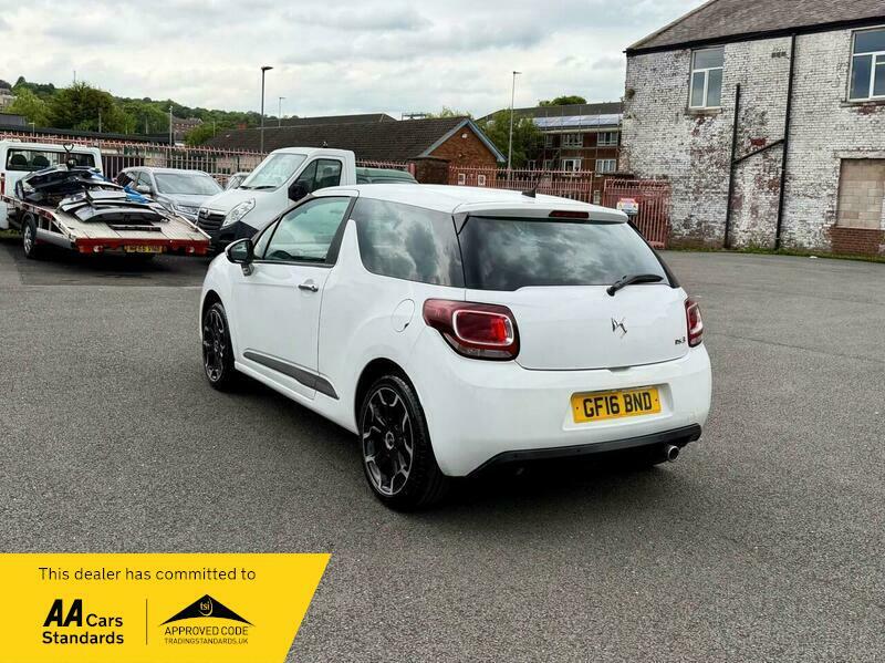DS DS 3 3 1.6 Bluehdi Elegance White #4