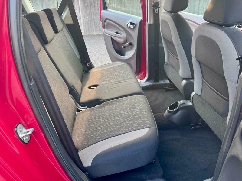 Citroen C3 Picasso 1.6 Bluehdi Platinum Estate Red #31