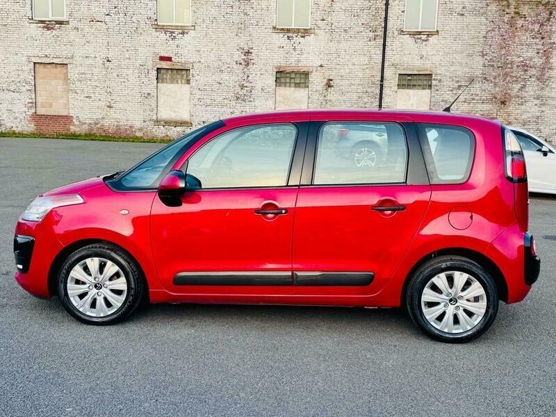 Citroen C3 Picasso 1.6 Bluehdi Platinum Estate Red #19