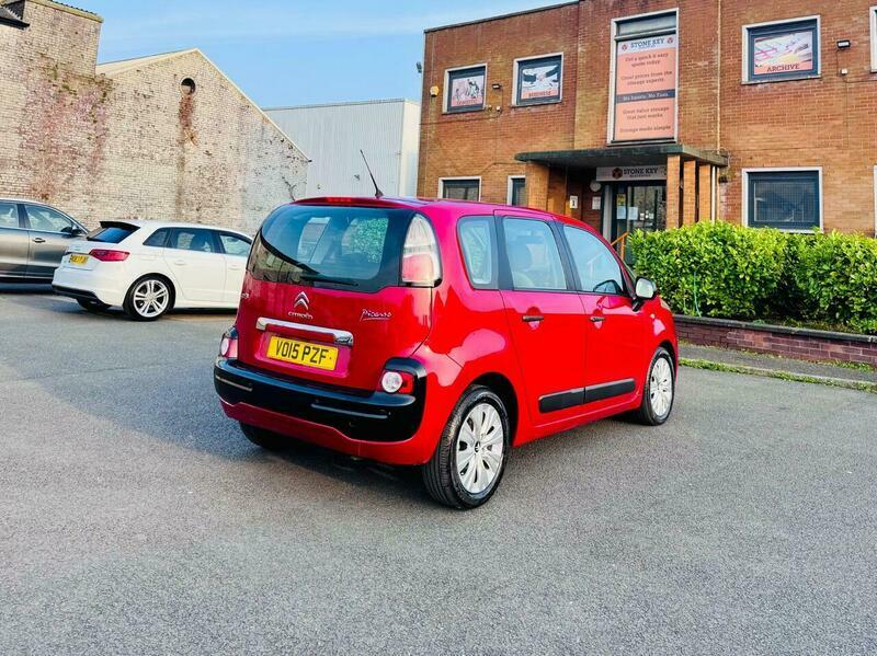 Citroen C3 Picasso 1.6 Bluehdi Platinum Estate Red #26