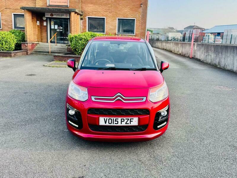 Citroen C3 Picasso 1.6 Bluehdi Platinum Estate Red #9