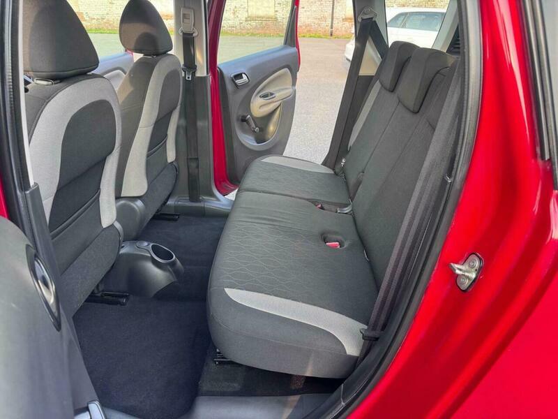 Citroen C3 Picasso 1.6 Bluehdi Platinum Estate Red #32